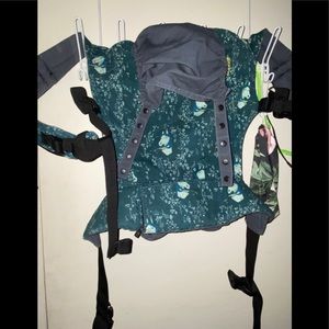 Boba 4gs baby carrier blue green horse print
